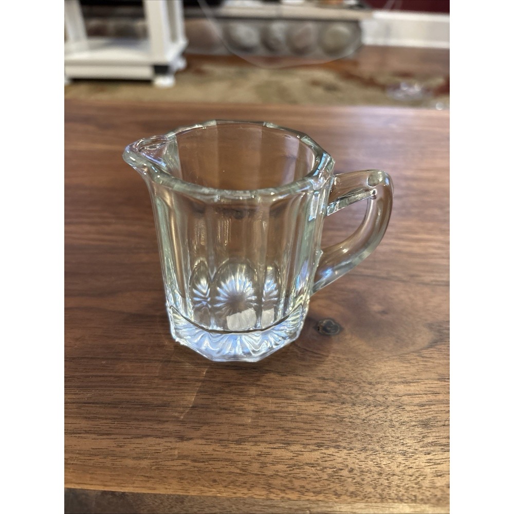 VTG 3" Mini Colonial Clear Glass Creamer Syrup Pitcher 10 Panel Sunburst Bottom - Picture 2 of 9